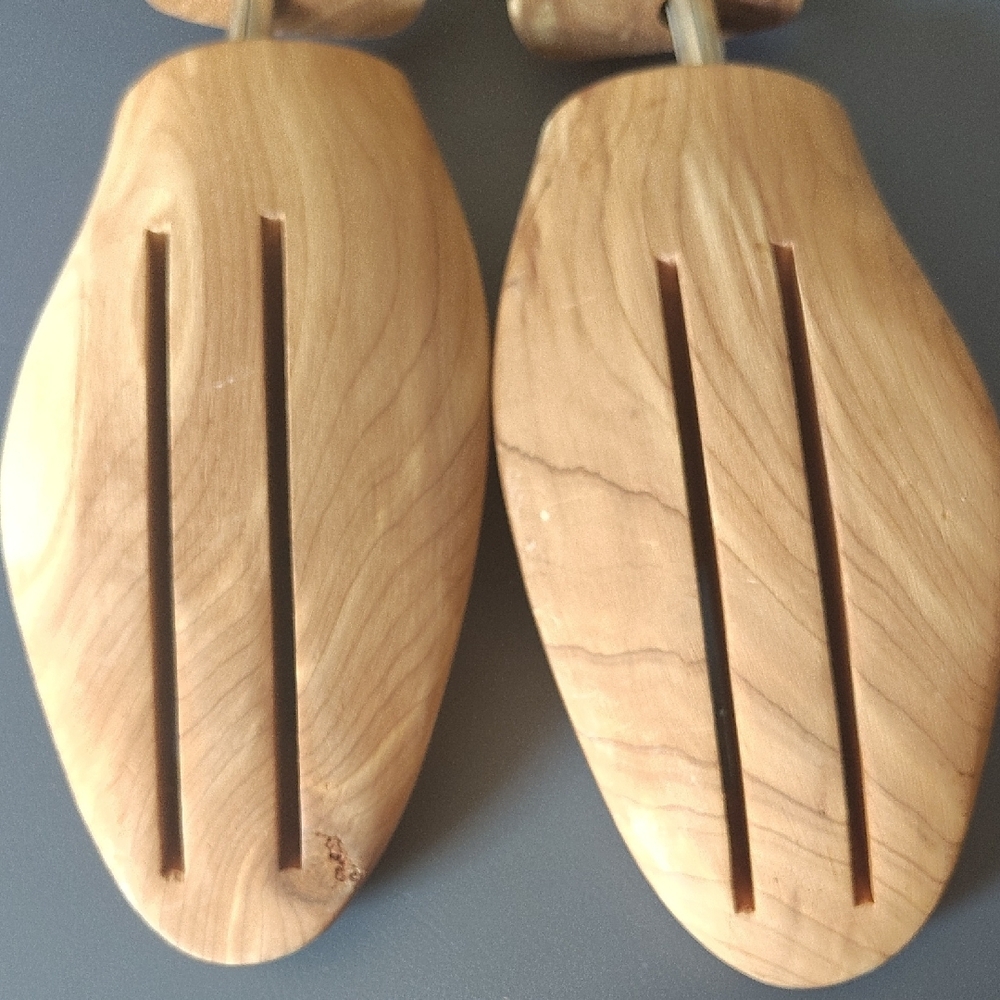Vintage Mens Cedar 'Cooling' Shoe Trees Fits 10.5/11W - Picture 5 of 5